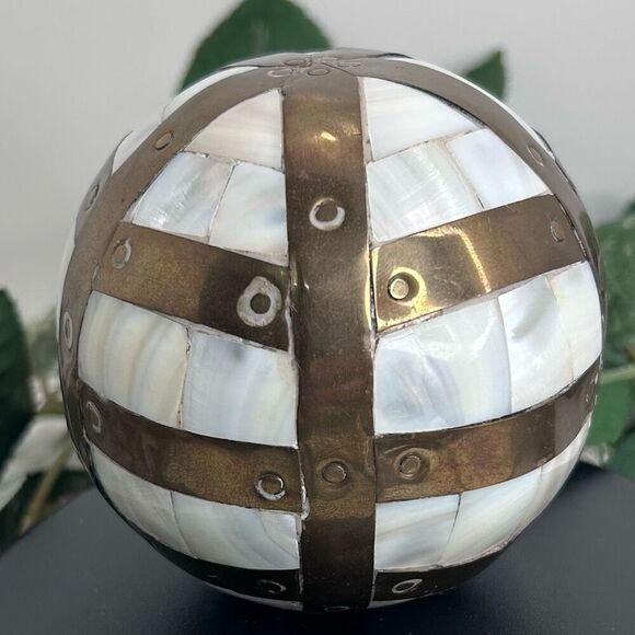 Made in India Other - Mother Of Pearl Mossaic Sphere Orb Ball With Brass Detail 4” Round White